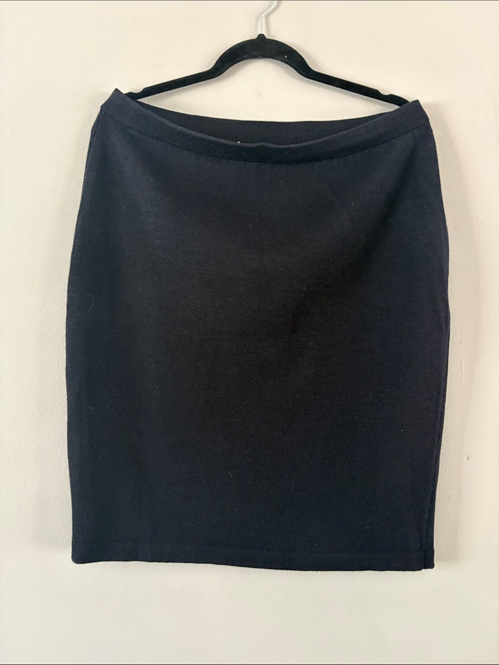St. John Black Knit Pencil Skirt